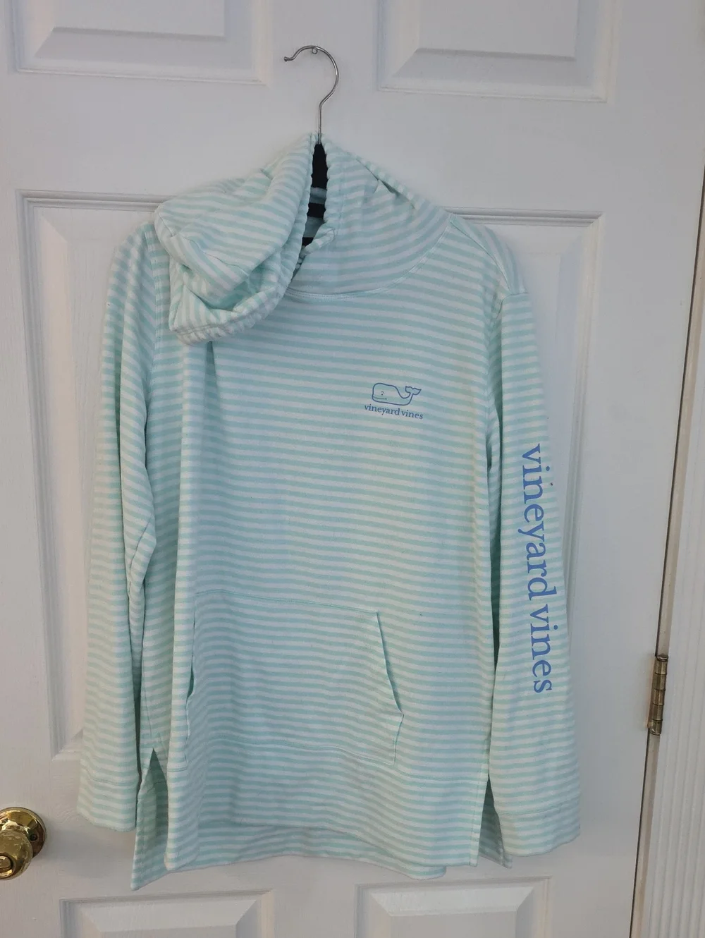 Vineyard Vines Light Aqua and White Striped Crewneck Hoodie Size M
